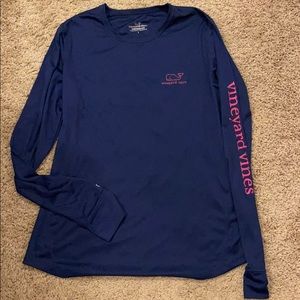 NWOT Vineyard Vines Performance Long Sleeve Tee